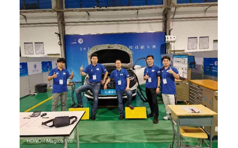 風(fēng)向標(biāo)助力國(guó)賽 - 2023年全國(guó)職業(yè)院校技能大賽高職組“汽車故障檢修”賽項(xiàng)圓滿閉幕