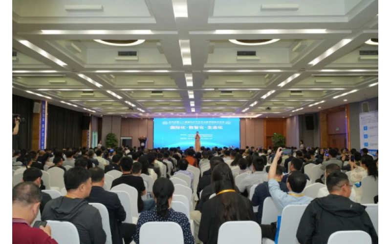 風(fēng)向標第二十屆國內(nèi)外汽車專業(yè)教學(xué)經(jīng)驗交流會圓滿成功